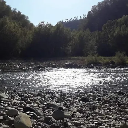 Affittacamere La Casa Nel Bosco La Spezia